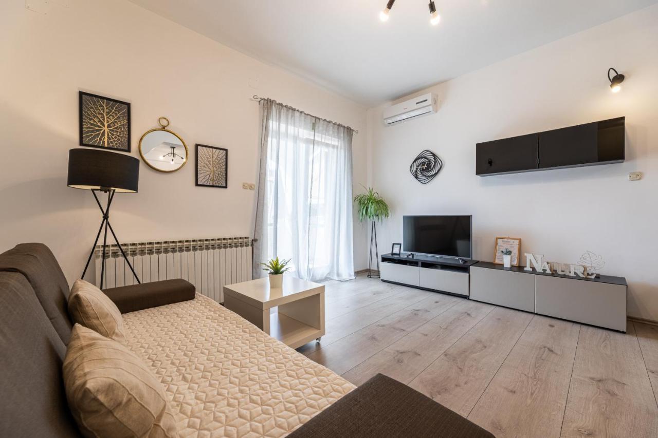 Apartments Frgacic I Baška Exterior foto
