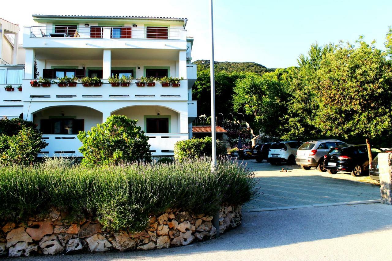 Apartments Frgacic I Baška Exterior foto